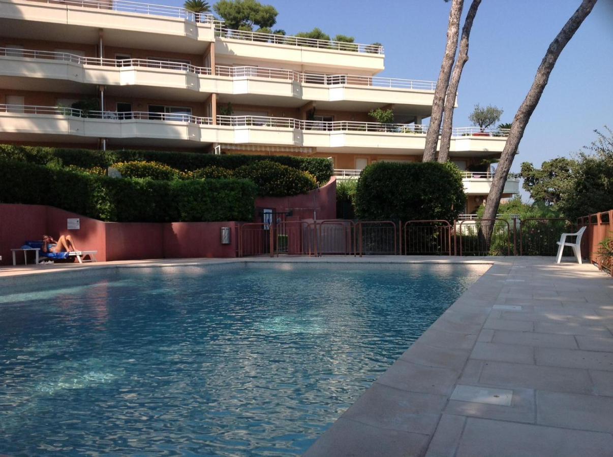 Le Beauvert - Stayinantibes Esterno foto